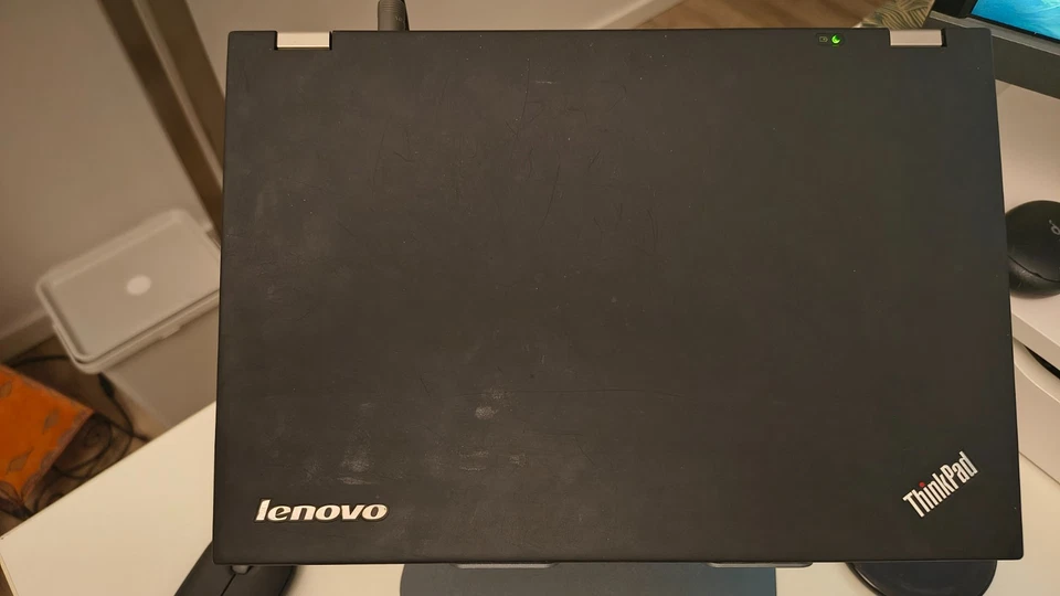 lenovo thinkpad t430 gebraucht mit Debian 13.1 Cinnamon - Bild 3 von 4