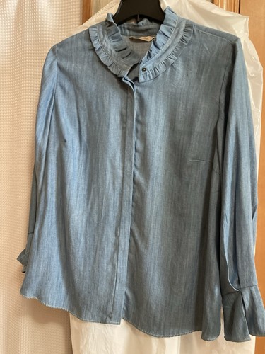Bluse mit weicher Umrandung 1 X - Bild 1 von 9