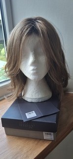 Ladies Wig Natural Image Petite Size excellent condition
