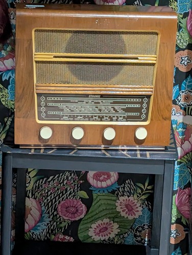 💥Etronic Vintage Radio💥 1940's Pat Tested & Working, Excellent Condition 👌🎶 - Picture 3 of 13