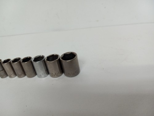 Craftsman 1/4" Drive SAE Shallow Socket Set USA 6pt (5/32 to 9/16"), 11 pcs - 第 7/17 張圖片