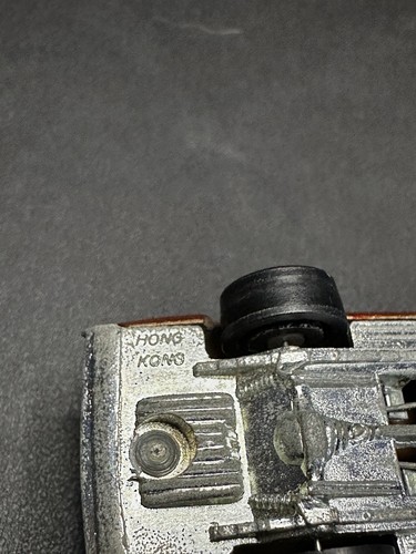 Hot Wheels Redline Custom Cougar 1967/68Orange Brown Int. With Button Made In HK - Imagen 8 de 13