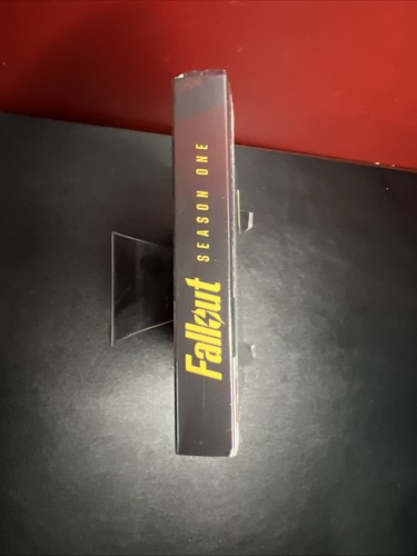 Fallout Season One Limited Edition Steelbook (4K UHD Blu-ray+Extras) *Damaged* - Imagen 5 de 11