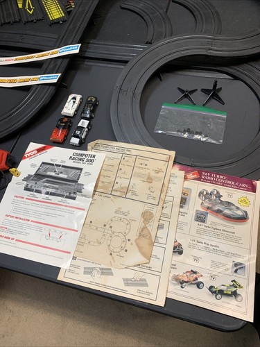 RARO Juego de carreras de 500 coches ranurados TYCO Computer Racing 1989 vintage. EN CAJA-Probado-LEER - Imagen 6 de 24
