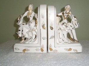 Vintage-Porcelain-Figural-Bookends-Victorian-Man-and-Woman-Made-in-Japan