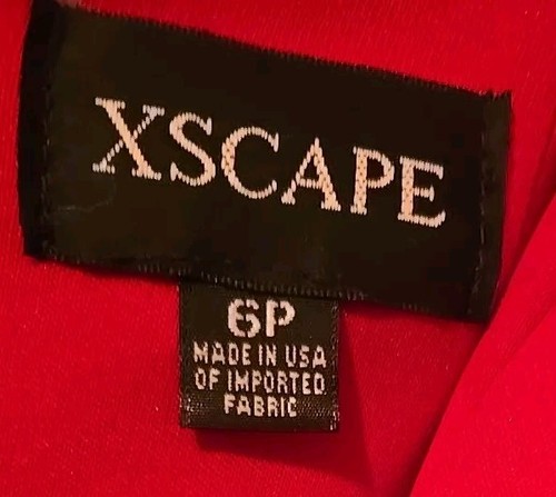 Xscape rotes Kleid Größe 6p mit Bcx Kunstfell Schulterbezug & Anne Klein Brouche - Bild 8 von 11