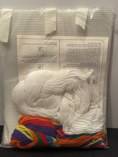 Plastic Canvas Kit Needlepoint Dimensions ๐ Rainbow Mail Key Hooks 80s Craft - Picture 4 of 6
