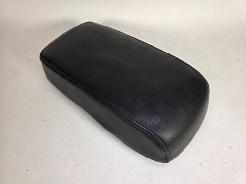 2006-2010 Hummer H3 Center Console Lid Black Leather Armrest OEM - Picture 7 of 7