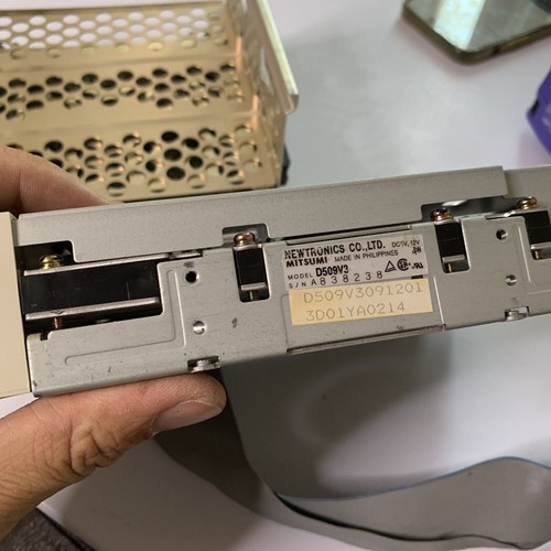 Mitsumi 5.25" Floppy Disk Drive D509V3 & Type 17 Conner Hard Drive CP-341 42MB - Picture 9 of 16