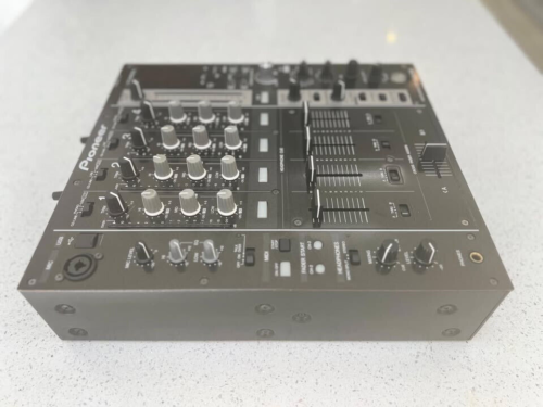 Pioneer DJM700 - Top Zustand. PORTOFREI! - Bild 2 von 3