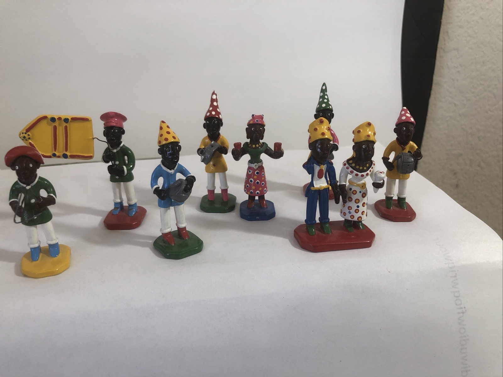 Picture 11 of 23