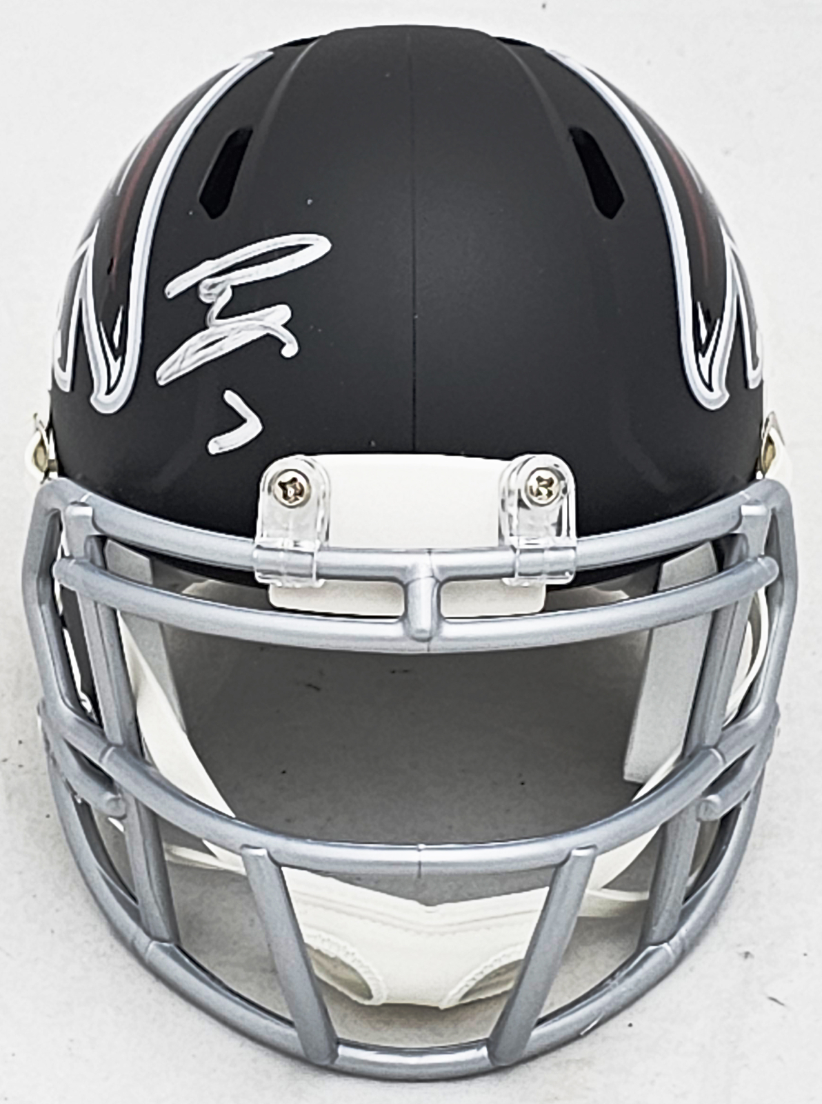 BIJAN ROBINSON AUTOGRAPHED FALCONS BLACK MINI HELMET BECKETT WITNESS 215896 - Picture 3 of 8