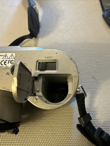 Kodak DC4800 Camera For Parts - Picture 11 of 13