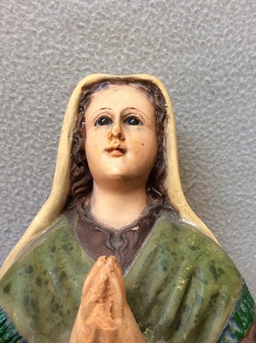 VINTAGE SAINT BERNADETTE SOUBIROUS PRIESTS ALTAR TABLE CHURCH FIGURINE STATUE - Picture 3 of 12