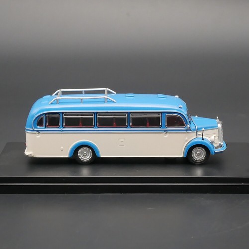 ixo / ist 1:72 Mercedes-Benz O 3500 Diecast Car Alloy Toy Bus Model - Picture 4 of 6