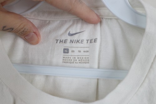 Nike Girls XL WNBA Basketball Swoosh Logo Short Sleeve T-Shirt White Cotton - Picture 7 of 11