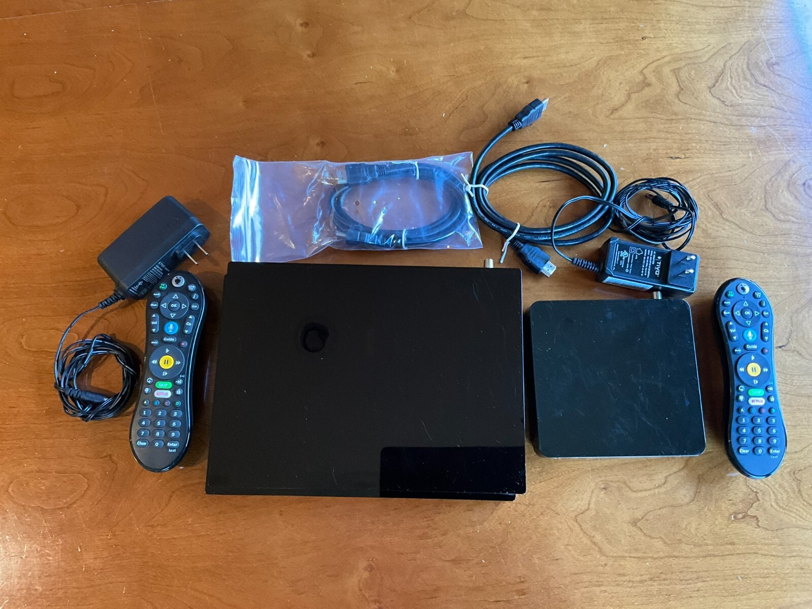 TiVo Edge for Cable, DVR and Streaming 4K + Tivo Mini Vox with Lifetime