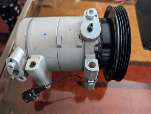 AC Compressor Fit For Nissan Frontier Xterra 2000-2003 2004 V6 3.3L w/ Clutch - Picture 3 of 17