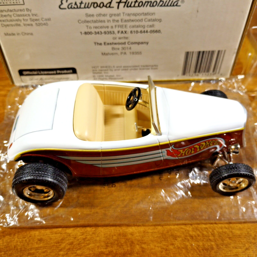Vintage Hot Wheels 1:25 1933 Ford Roadster Street Rod Locking Coin Bank 1997 - Picture 4 of 5
