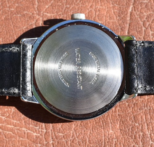 Vintage Neu NOS TIMES Handaufzug Datum Herrenuhr 35mm - Bild 4 von 4