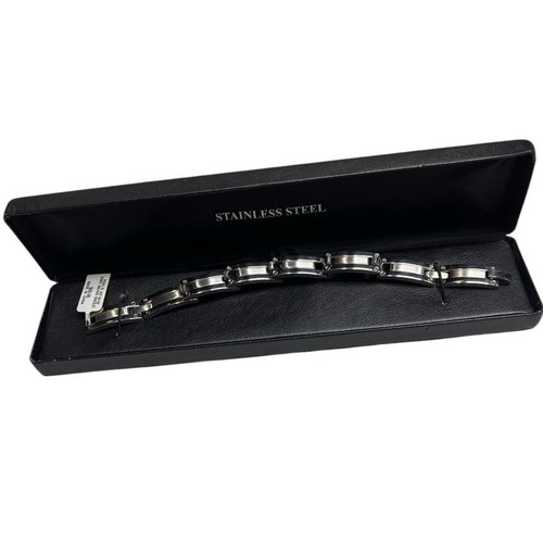 Stainless Steel Nailhead Mens Bracelet *See Description*
