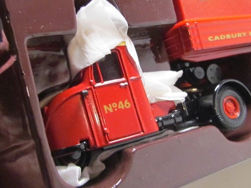 CORGI - SCAMMELL SCARAB - CADBURY'S BOURNEVILLE - 1/50 SCALE MODEL TRUCK - 15004 - Picture 5 of 6