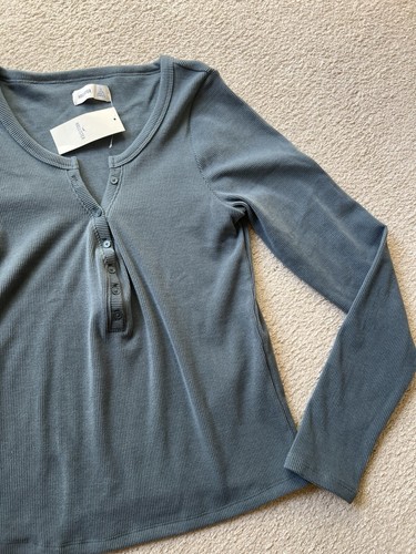 Maglietta Hollister tessuto senza cuciture a costine Henley ardesia scura manica lunga top L L - Foto 6 di 9