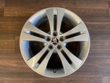 1x Skoda Roomster Fabia II 5J Alufelge 7J x 17 Zoll ET41 5J0601025H F3316