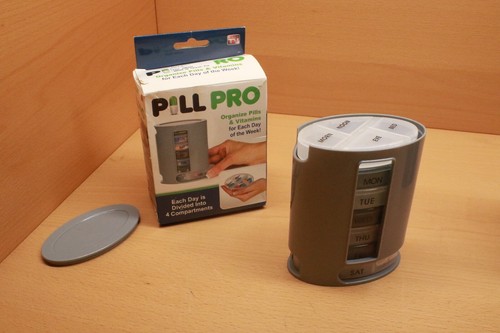 Pill Pro 7 Tage Wochen Organizer 4 Fächer Morgen Mittag Abend Bett Medikamente  - Bild 8 von 10