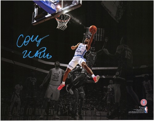 Coby White North Carolina Tar Heels Autographed 11" x 14" Spotlight Photograph - Picture 1 of 1