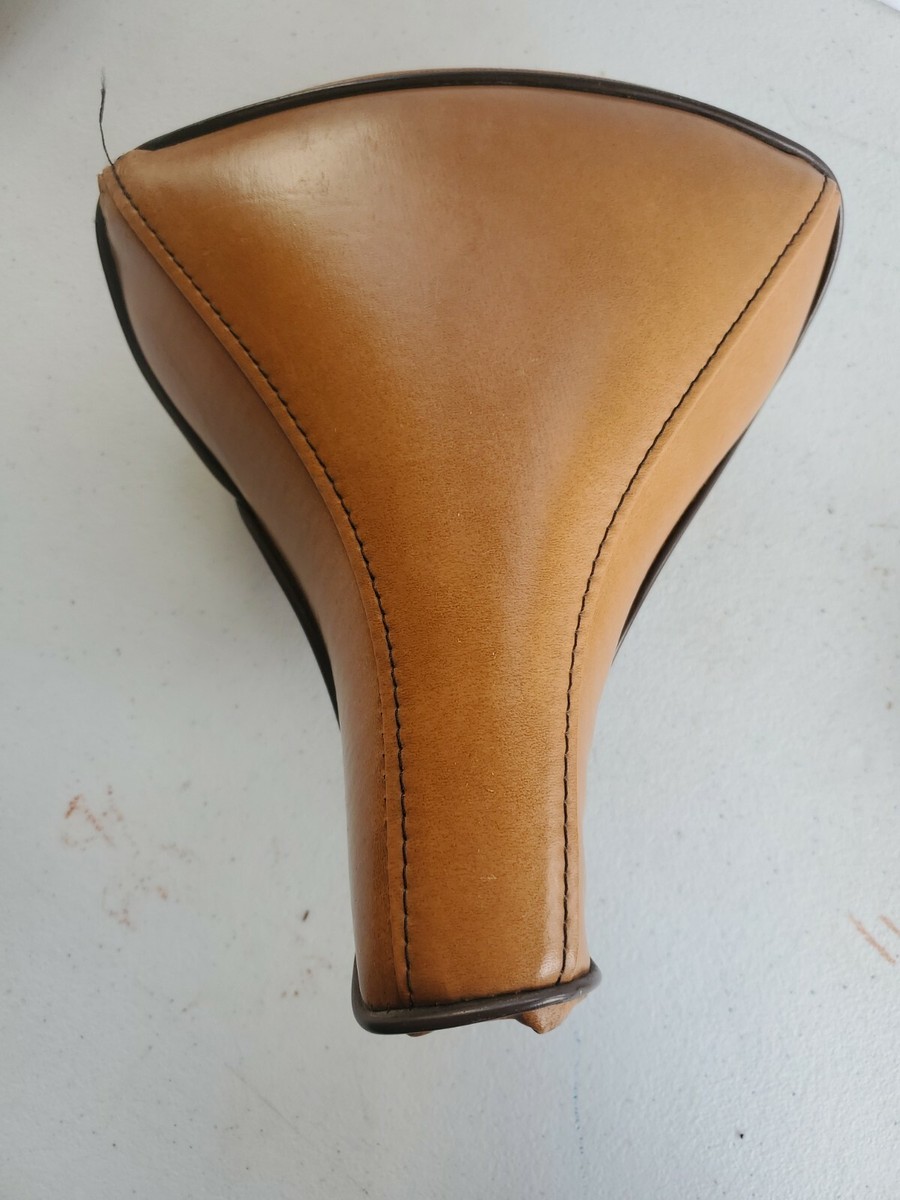 Vintage Persons Bicycle Cruiser Saddle Seat Made in USA Brown tan