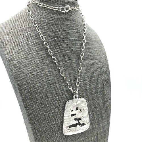 Trifari Modernist Silver Tone Pendant Necklace Vintage - Picture 3 of 12