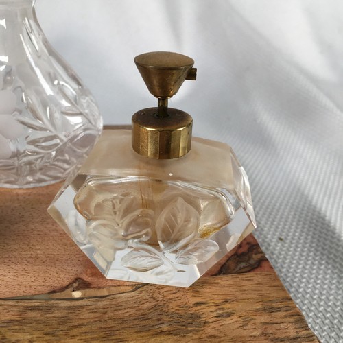 Lot of 3 Vintage Crystal Glass Perfume Bottles Various Sizes & Shapes - Picture 2 of 8