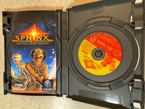 Sphinx and the Cursed Mummy (Nintendo GameCube, 2003) in Blockbuster Case - Picture 3 of 3