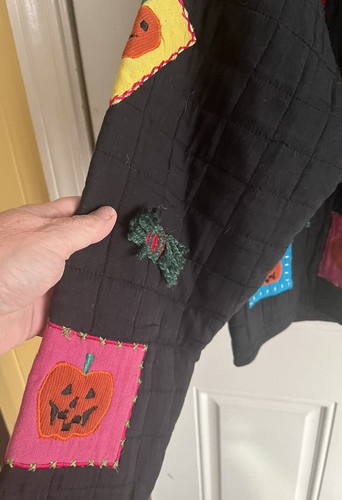 New Direction Jacket Halloween Pumpkins Candy Blk Quilted Patchwork Button Sz M - Picture 4 of 9