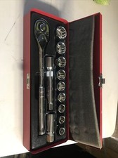 1/2-Inch Drive Socket Wrench Set, 12-Piece Klein Tools SAE