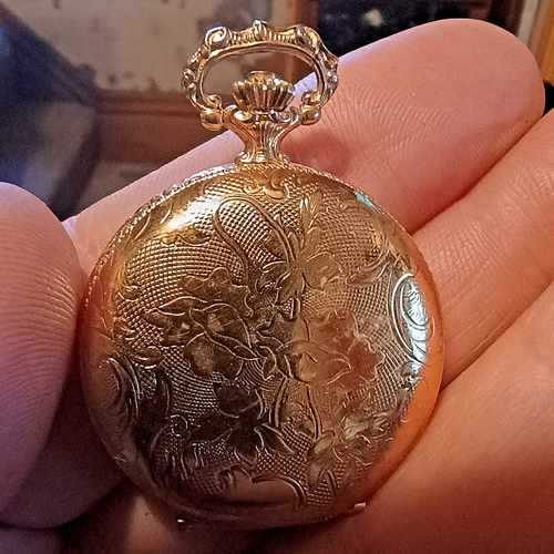 Vintage Sheffield Ladies Pocket Watch Rococo Style Very ornate Gold Tone 34mm OD - Picture 8 of 10