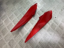 HONDA CBR1000 rr FIREBLADE LEFT & RIGHT SEAT INFILLS YEAR 2012-2016 (CMB1198)