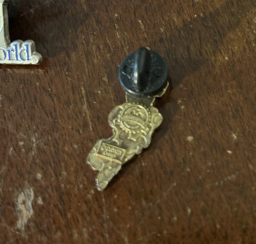 2008 Disney Tinker Bell Sparkl Christmas Flying WDW Castle Trading Pin Peter Pan - Picture 9 of 9