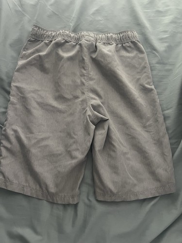 Boys Hurley gray shorts size large - Picture 5 of 6