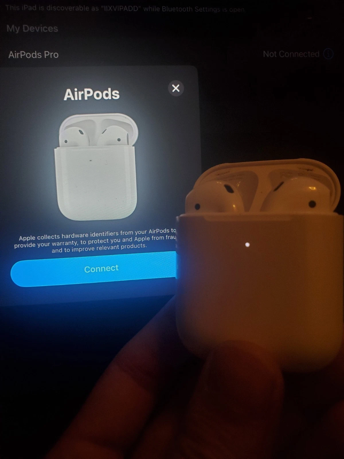 Apple Airpors 2nd Generation With Charging Case Tested And Working