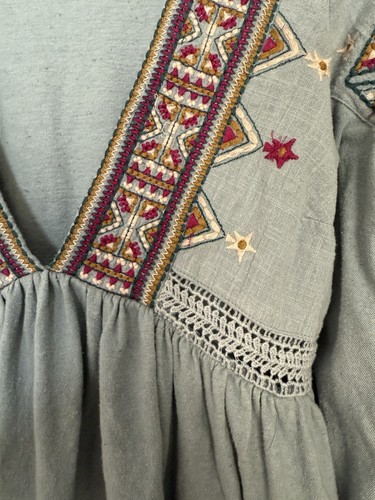Free People Aria Top Sz S Blue V Neck Embroidered Gathered Long Sleeve Boho - Picture 7 of 14
