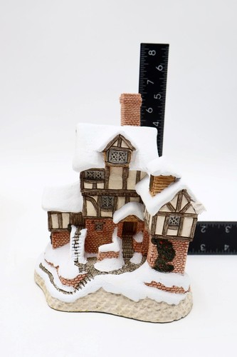 Vintage 1987 David Winter Cottages EBENEZER SCROOGE'S COUNTING HOUSE - Picture 9 of 10