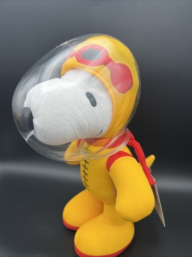 Peanuts Snoopy In Space With Astronaut Helmet 10”by Cedar Fair - Picture 2 of 11