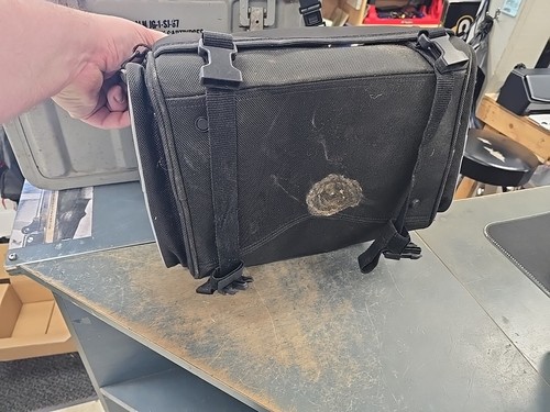 Harley-Davidson Premium Touring Day Bag Luggage with Rain Fly Cover - Picture 8 of 8