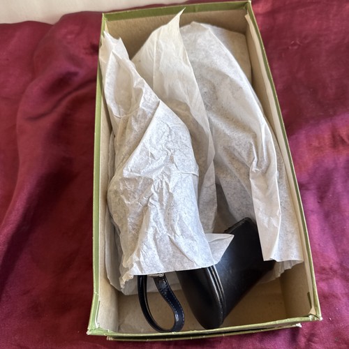 Vtg Melville Black Leather 7.5M Strappy Italian Open Toed Sandals Original box! - Picture 11 of 13