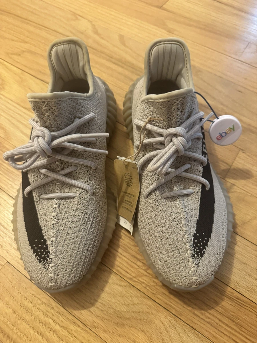Preços baixos em Yeezy 350 V2 Gray | eBay