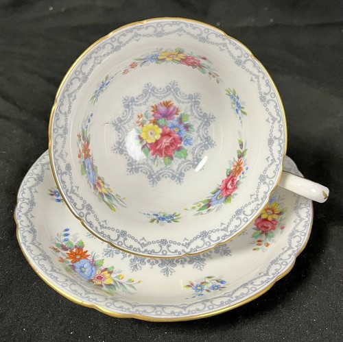 Vintage Shelley Teetasse & Untertasse Set gehäkelt England Floral Fine Bone China - Bild 5 von 11