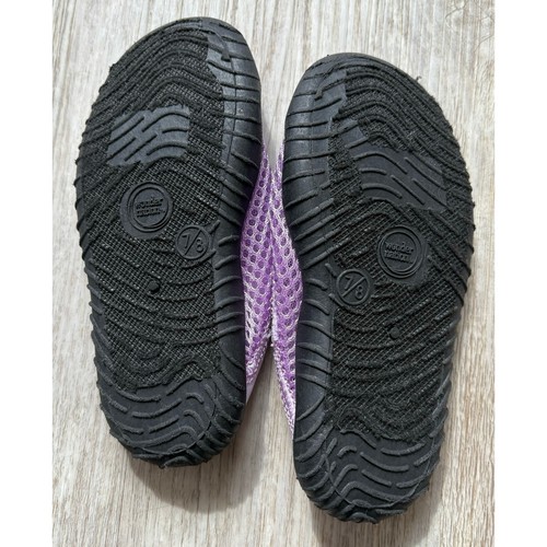 Wonder Nation | Children’s Kids Girls Water Shoes | 7/8 - Picture 2 of 2