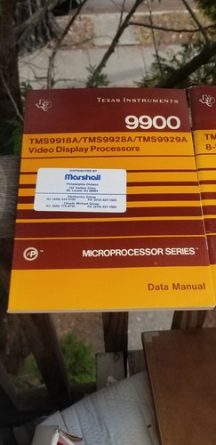 3 VINTAGE ELECTRONICS BOOKS MANUALS TEXAS INSTRUMENTS MICROPROCESSORS 9900 7000 - Foto 3 di 6
